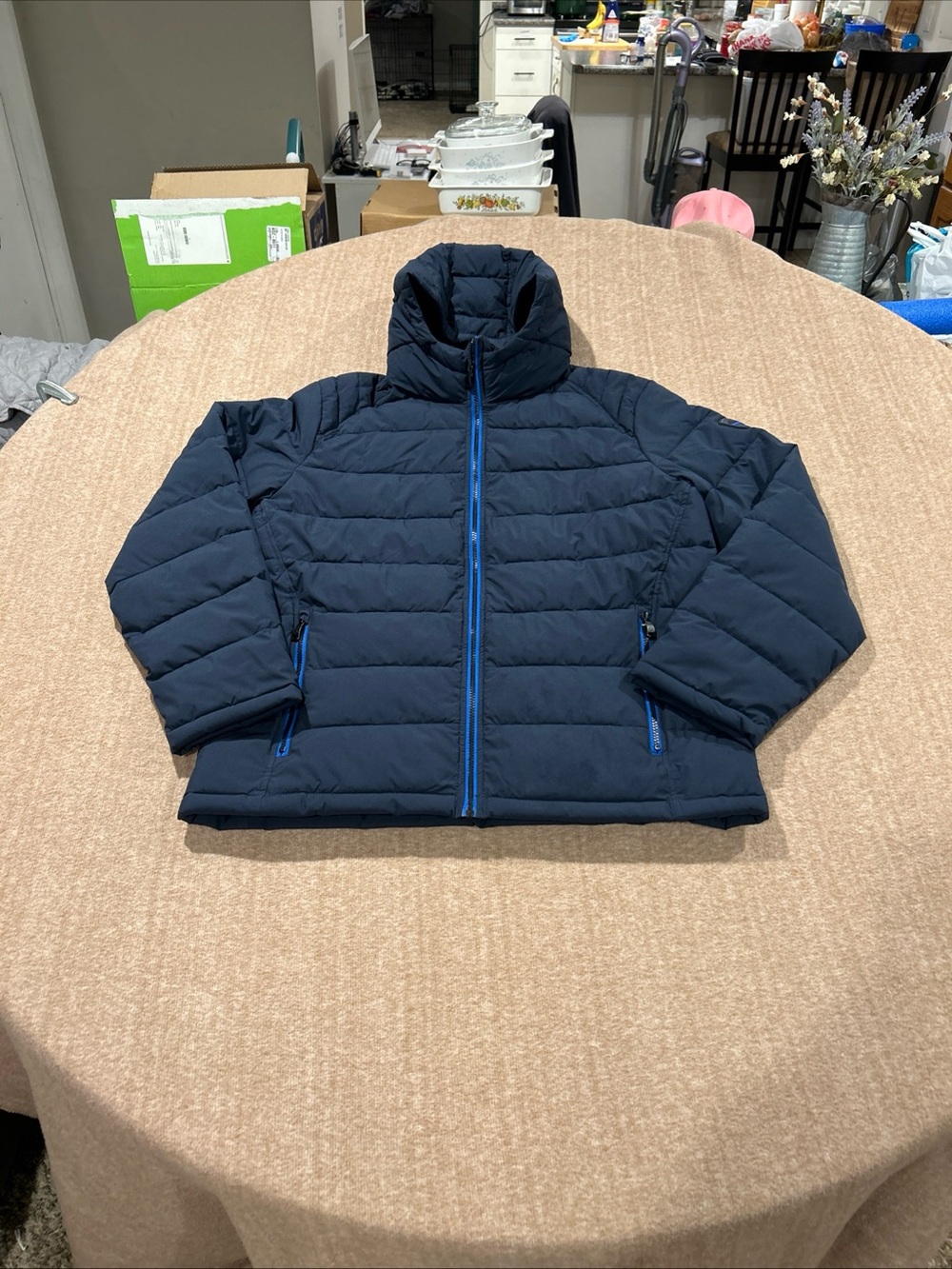 Men's Navy Puffer Jacket with Blue Trim